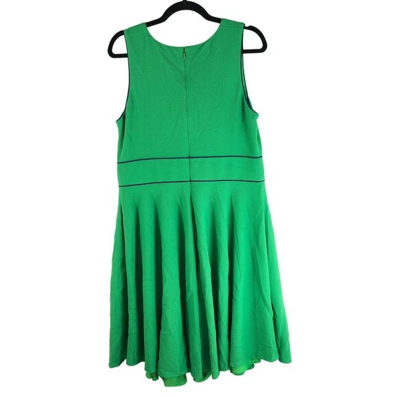 Hutch Fit & Flare Dress Sleeveless Tie V-Neck Zip Back Green Plus Size XXL - Picture 2 of 5
